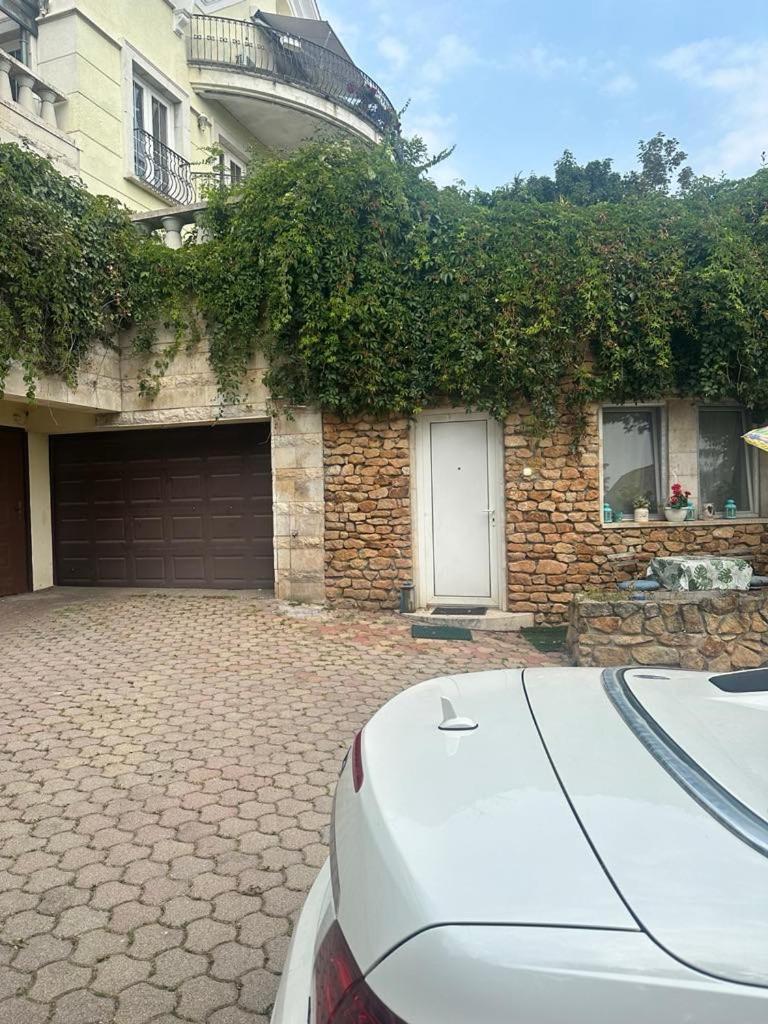 Best View Small House Free Parking Self Check-In Budapest Exterior photo